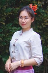 นางสาวสุภิญญา ตาใจ